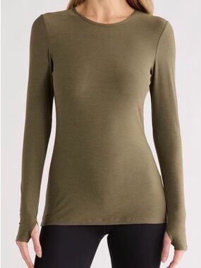 Beyond Yoga Women's Long-Sleeve Crew Neck Top